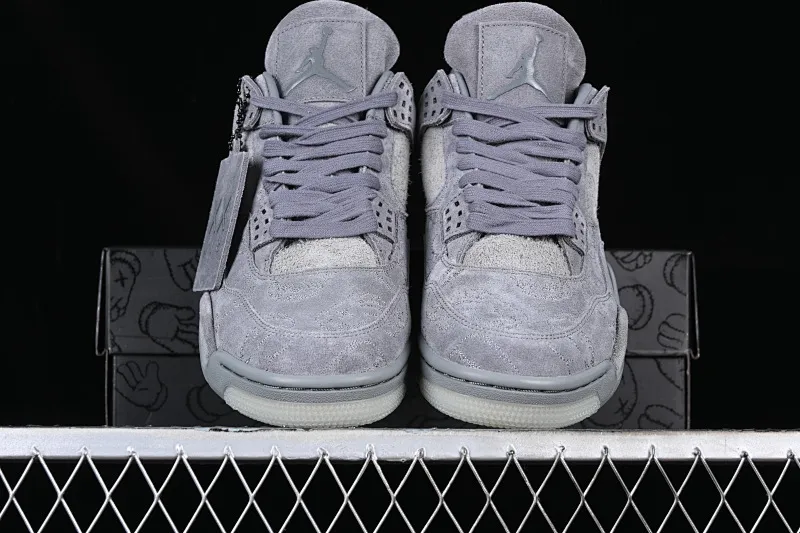 All categories Air Jordan Jordan series basketball shoes Air Jordan 4 OG version Air Jordan 4 Cool Gray AJ4 Joe 4 cool gray suede luminous bottom basketball shoes 930155-003
